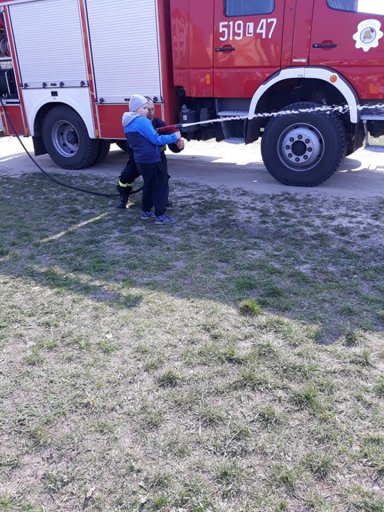 Strażacy w przedszkolu 