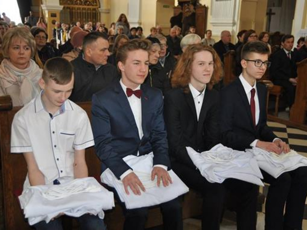 Nowi ministranci i lektorzy