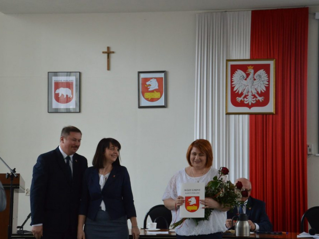 Ślubowanie nowej radnej na sesji Rady Gminy