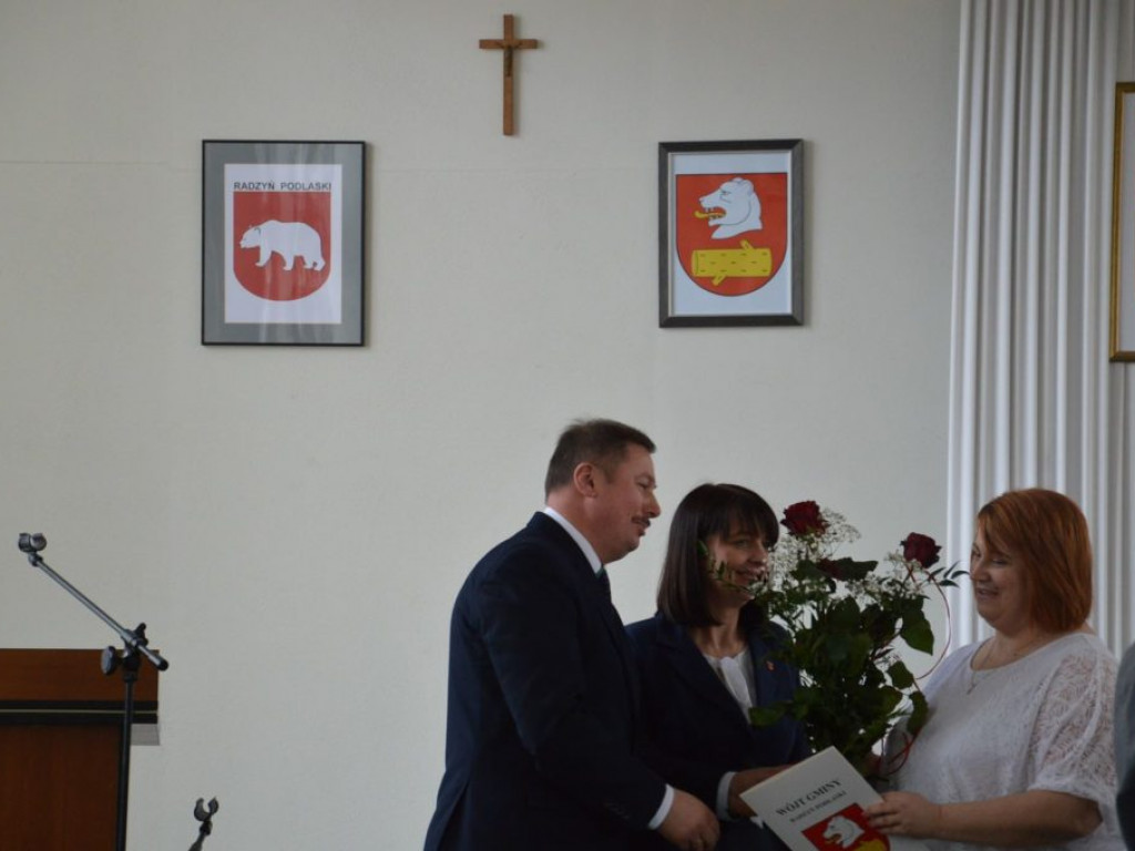 Ślubowanie nowej radnej na sesji Rady Gminy