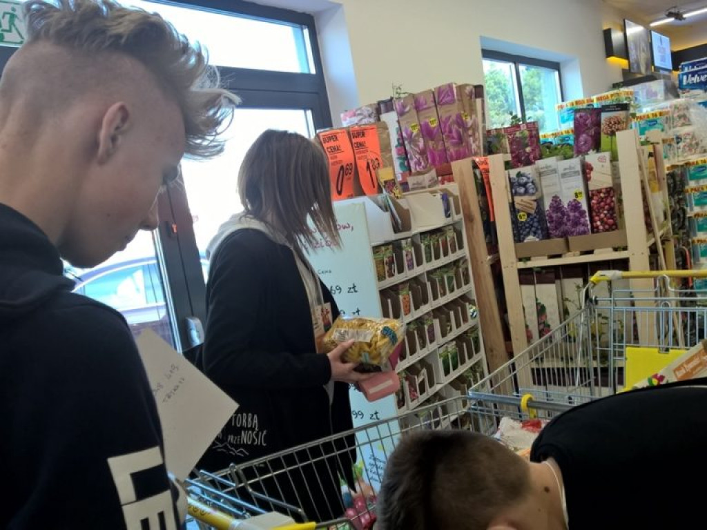 Wielkanocna zbiórka żywności