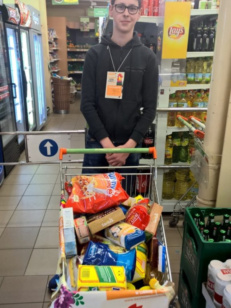 Wielkanocna zbiórka żywności