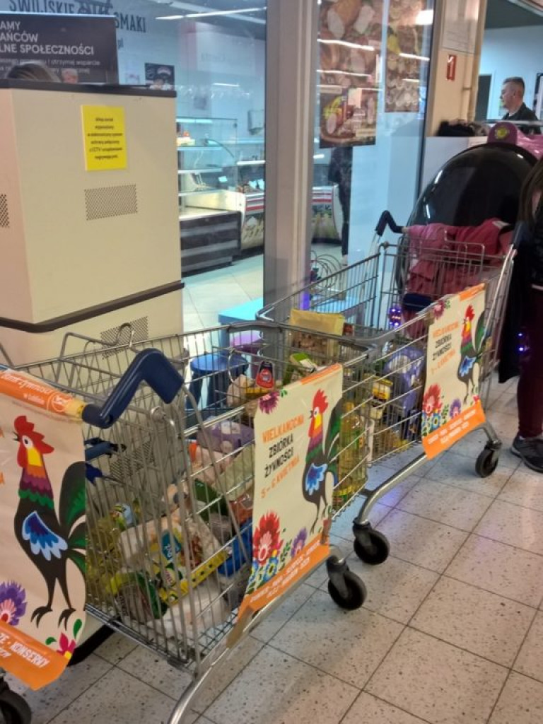 Wielkanocna zbiórka żywności