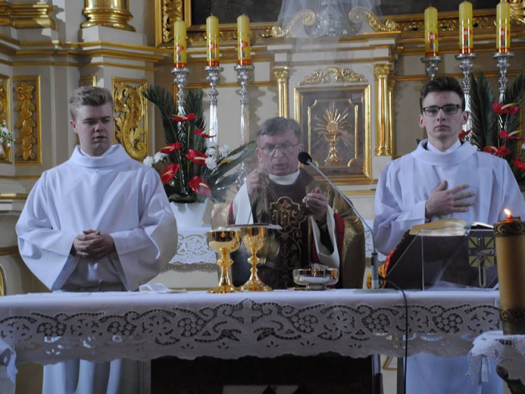 Wielki Czwartek w parafii Św. Trójcy - zdjęcia