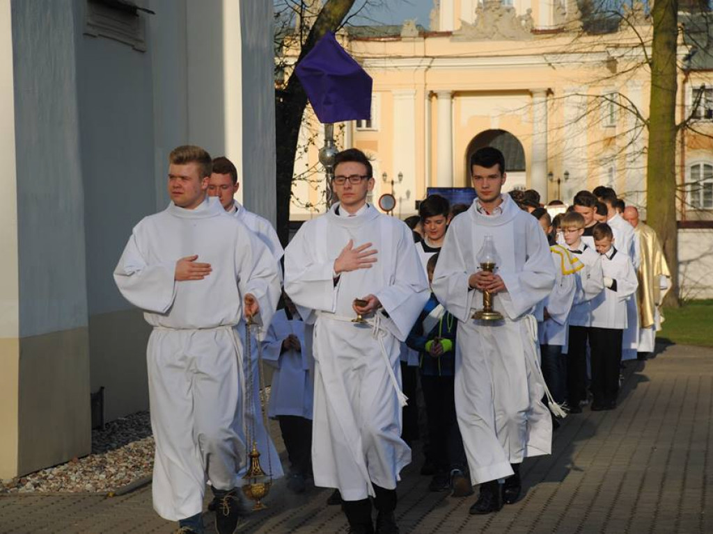 Wielki Czwartek w parafii Św. Trójcy - zdjęcia