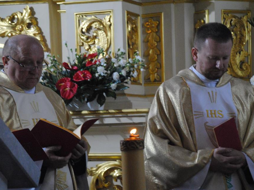 Wielki Czwartek w parafii Św. Trójcy - zdjęcia