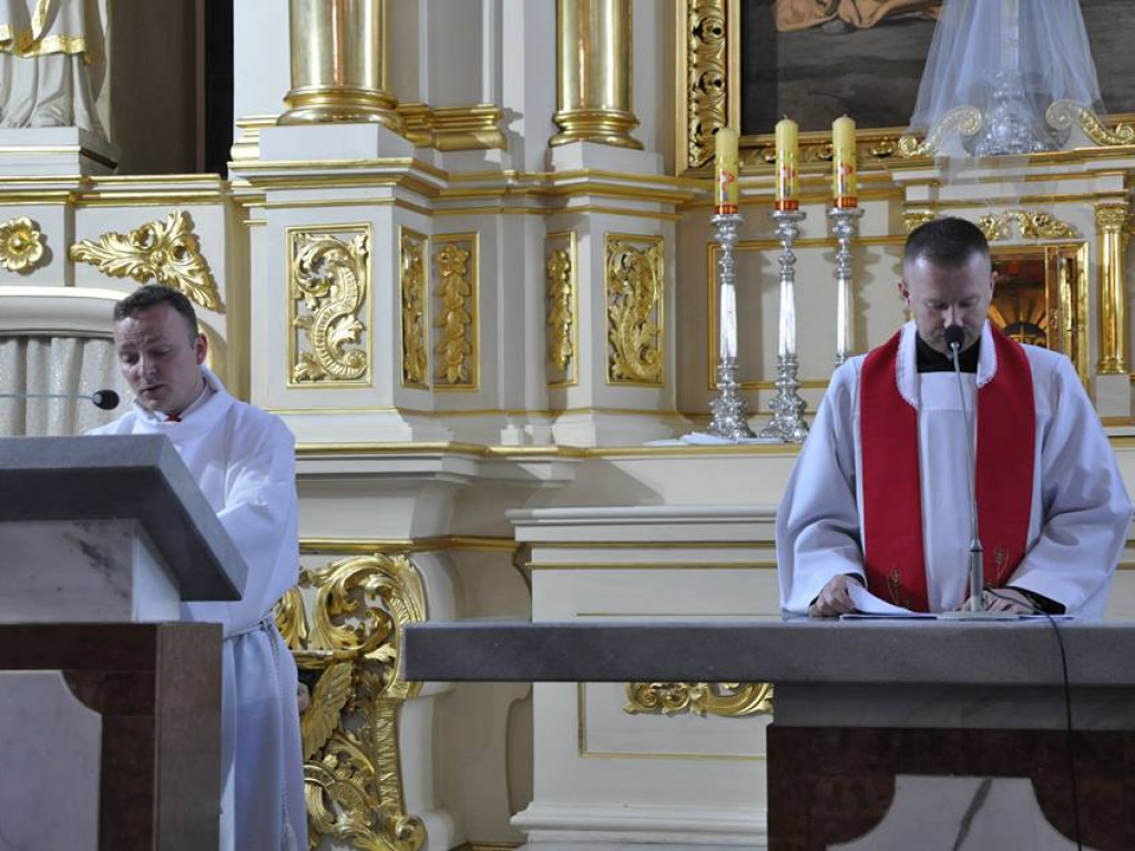 Liturgia Męki Pańskiej w parafii Św. Trójcy