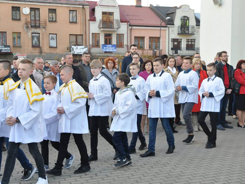 Wigilia Paschalna w parafii Św. Trójcy - zdjęcia