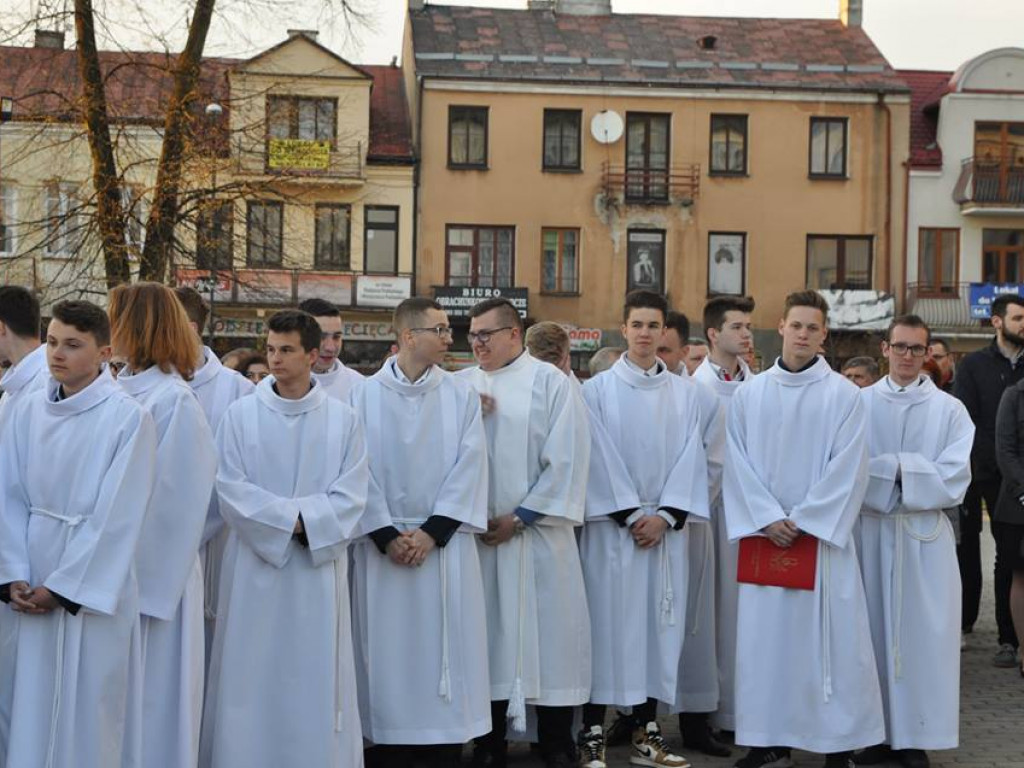 Wigilia Paschalna w parafii Św. Trójcy - zdjęcia