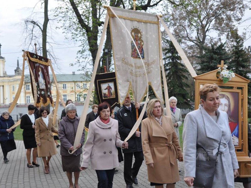 Rezurekcja w parafii Św. Trójcy