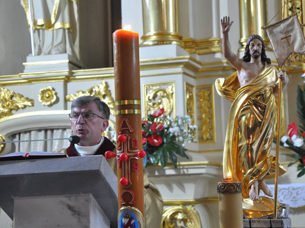 Rezurekcja w parafii Św. Trójcy