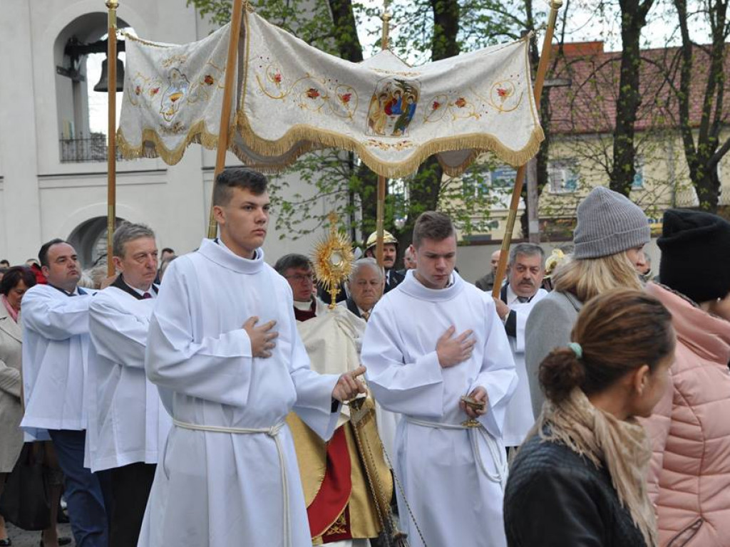 Rezurekcja w parafii Św. Trójcy