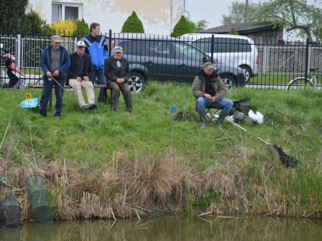 Gminne Zawody Wędkarskie w Żabikowie