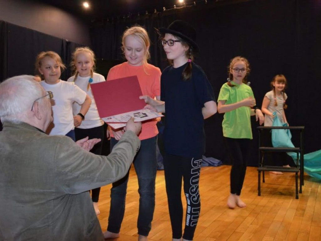 Przegląd Teatrów Dziecięcych i Młodzieżowych