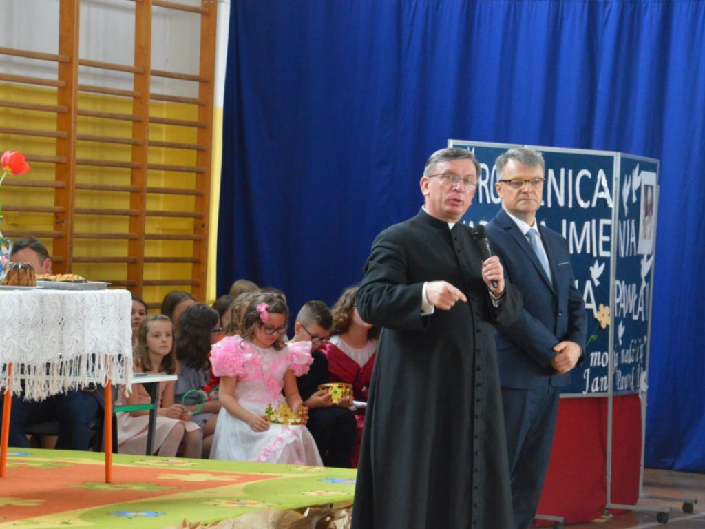 Dzień Patrona w Szkole Podstawowej im. św. Jana Pawła II w Białce