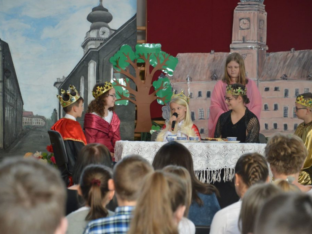 Dzień Patrona w Szkole Podstawowej im. św. Jana Pawła II w Białce