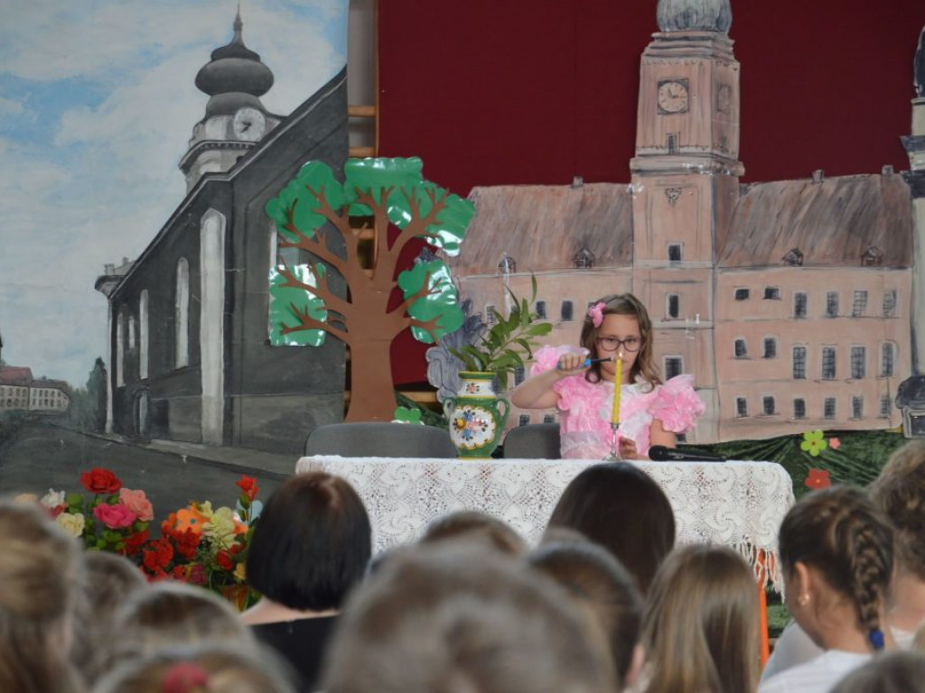 Dzień Patrona w Szkole Podstawowej im. św. Jana Pawła II w Białce