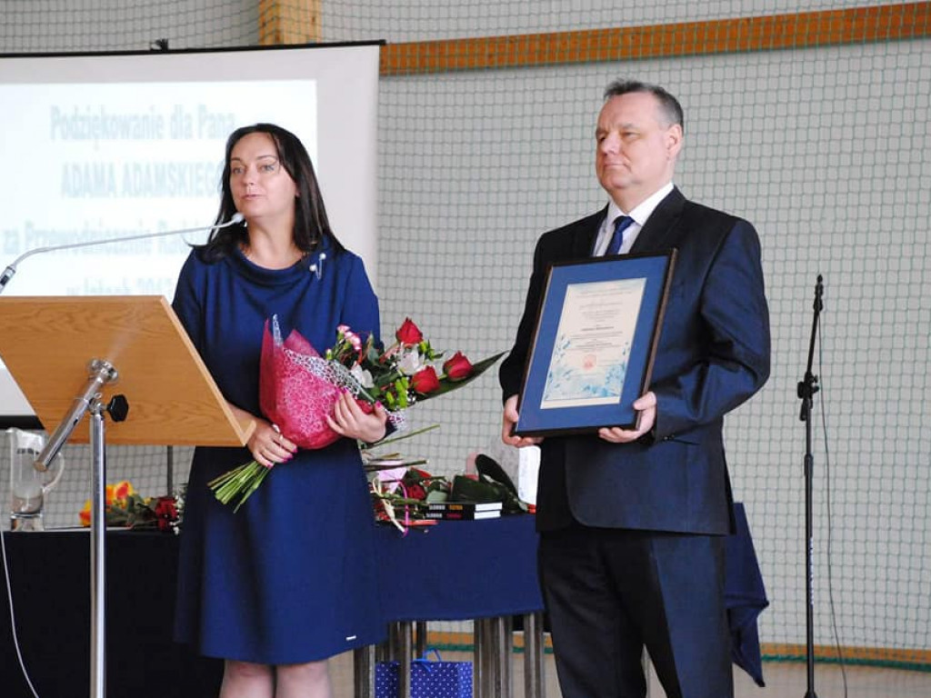 Pożegnanie absolwentów LO - zdjęcia