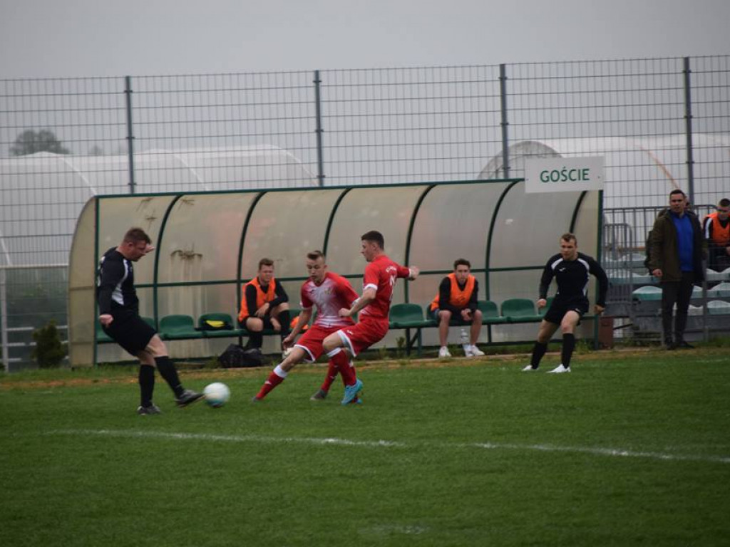 Mecz Gromu Kąkolewnica - zdjęcia