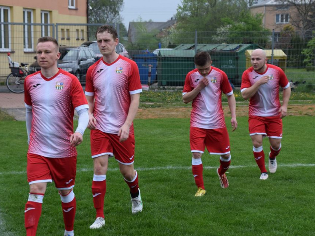 Mecz Gromu Kąkolewnica - zdjęcia