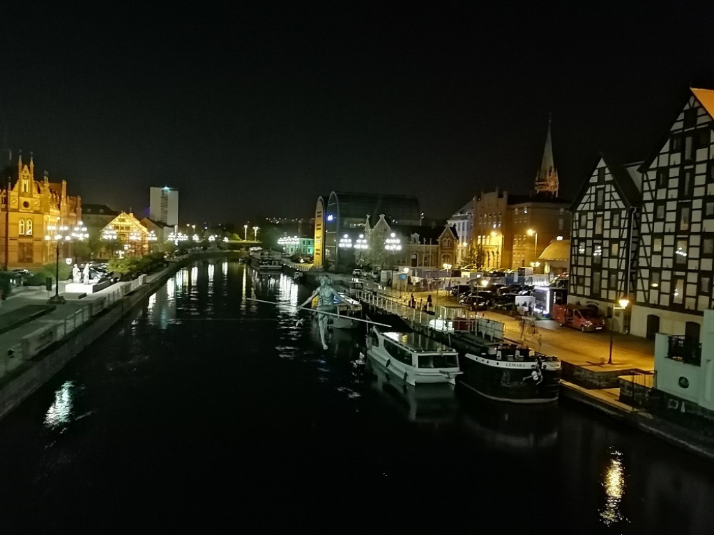 Uczniowie ZSP w teleturnieju - zdjęcia