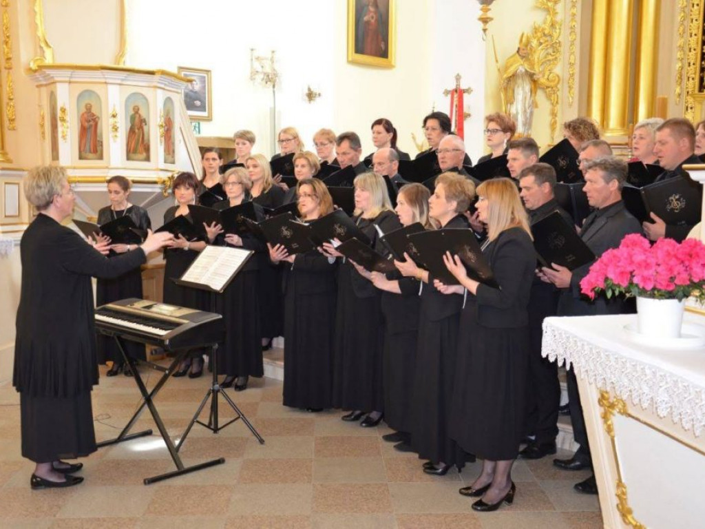 III Festiwal Pieśni Maryjnej w Ulanie-Majoracie - zdjęcia