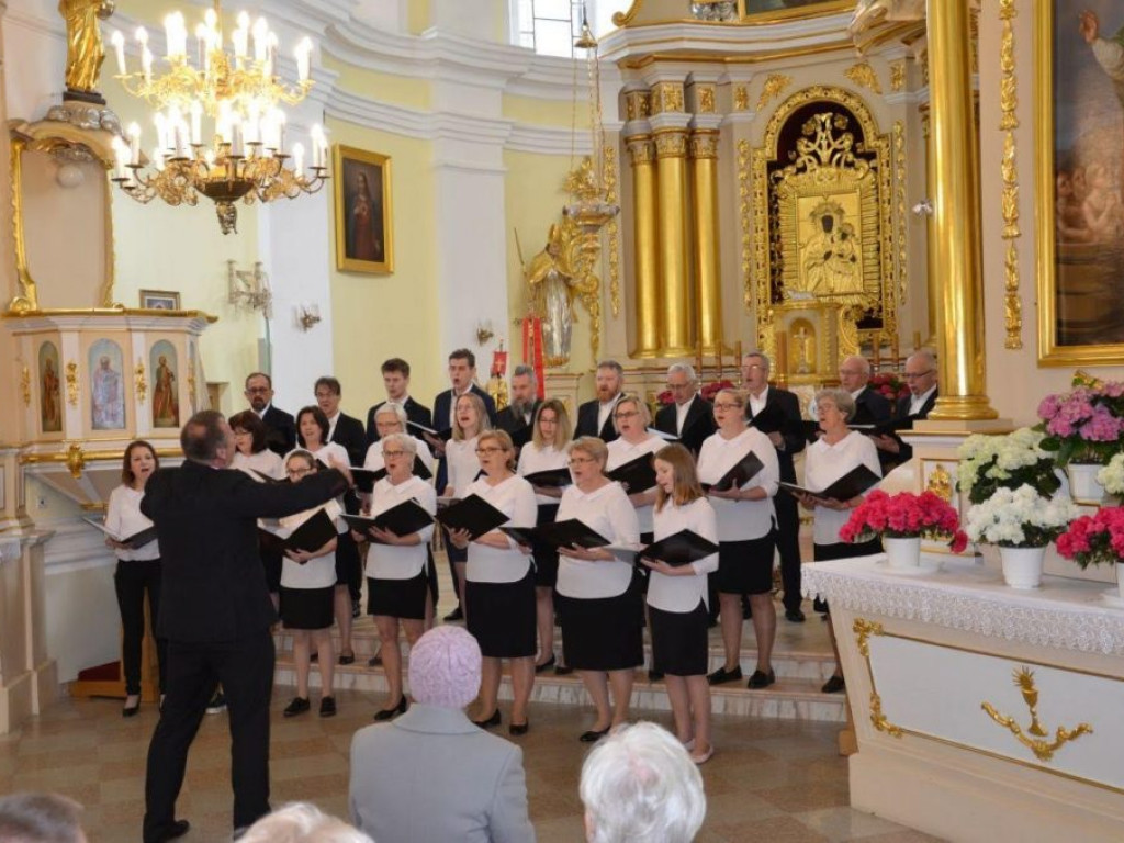 III Festiwal Pieśni Maryjnej w Ulanie-Majoracie - zdjęcia