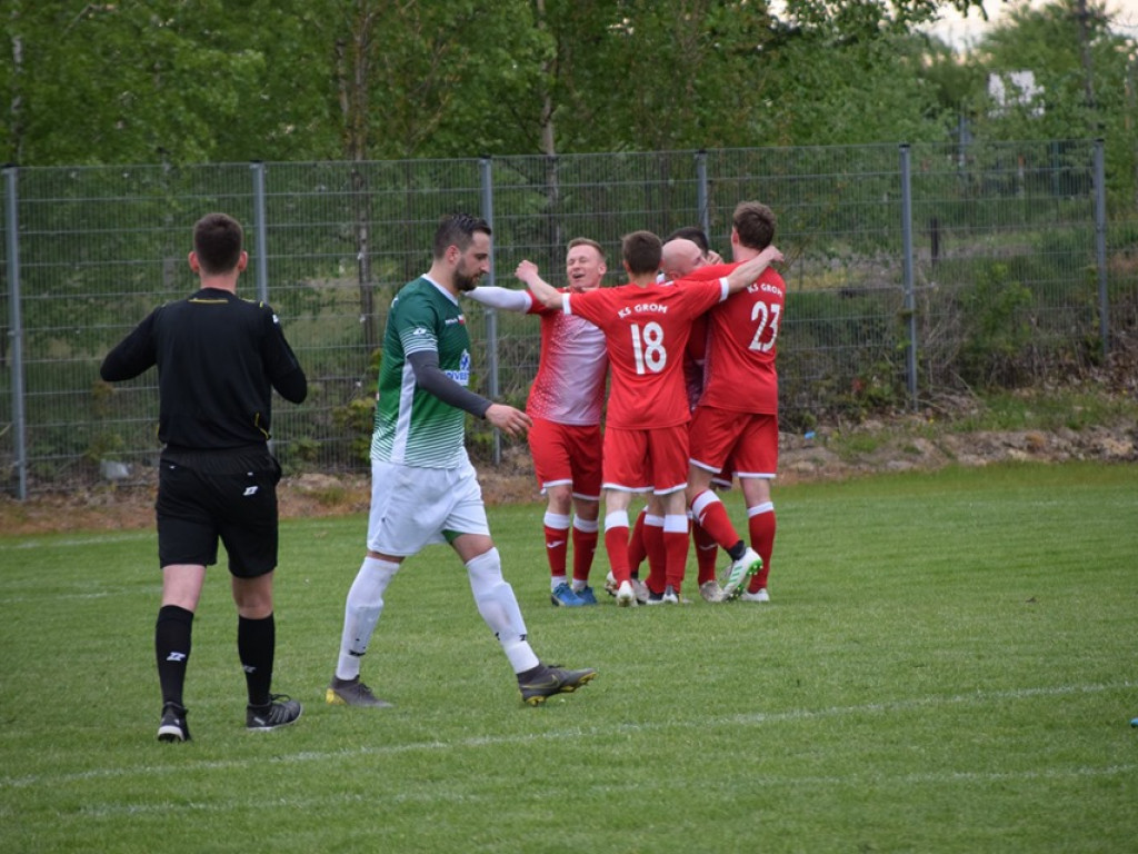 Mecz Unii Żabików z Gromem Kąkolewnica