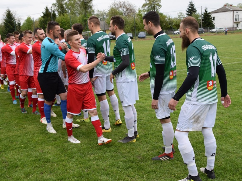 Mecz Unii Żabików z Gromem Kąkolewnica