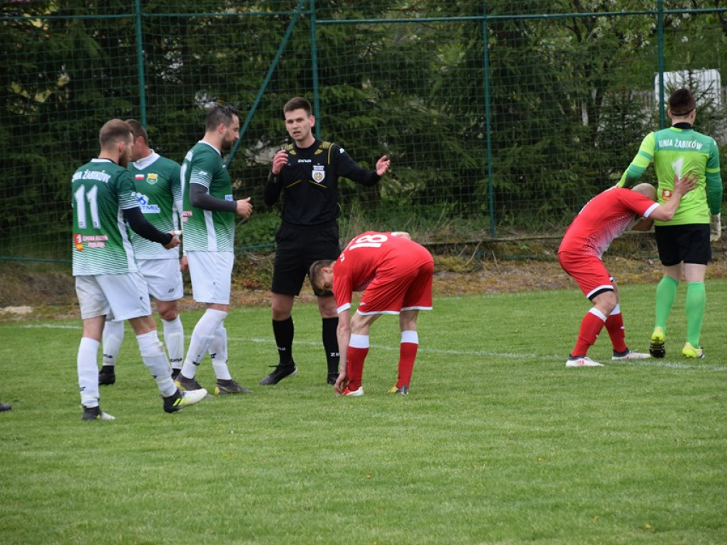 Mecz Unii Żabików z Gromem Kąkolewnica