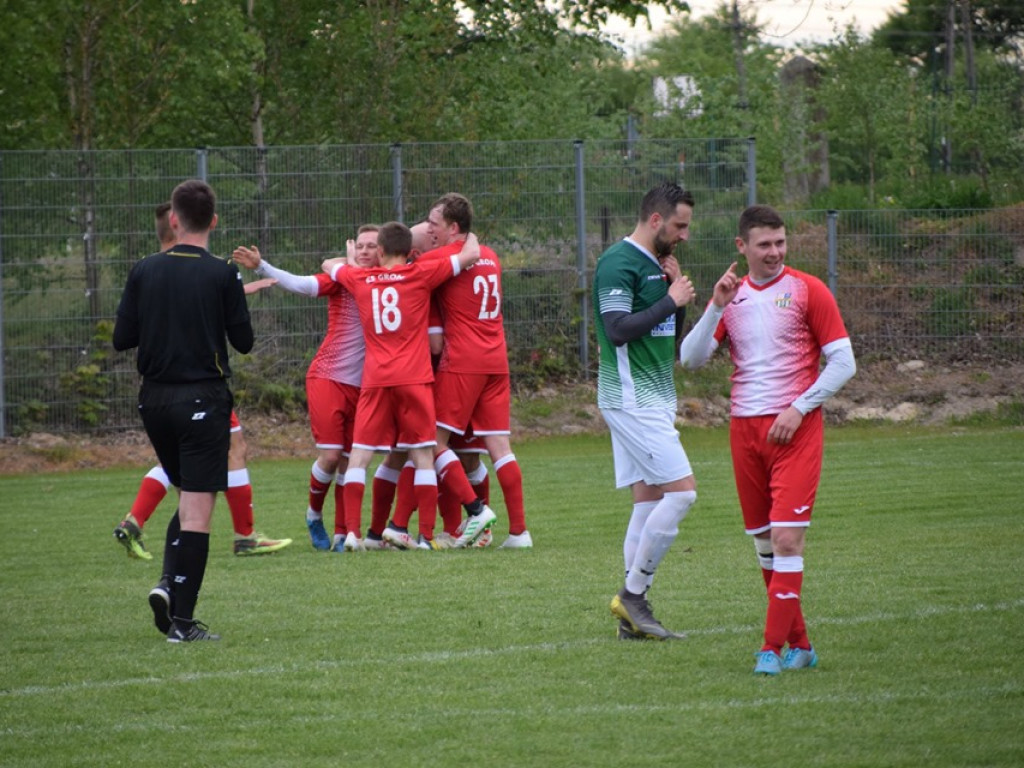 Mecz Unii Żabików z Gromem Kąkolewnica