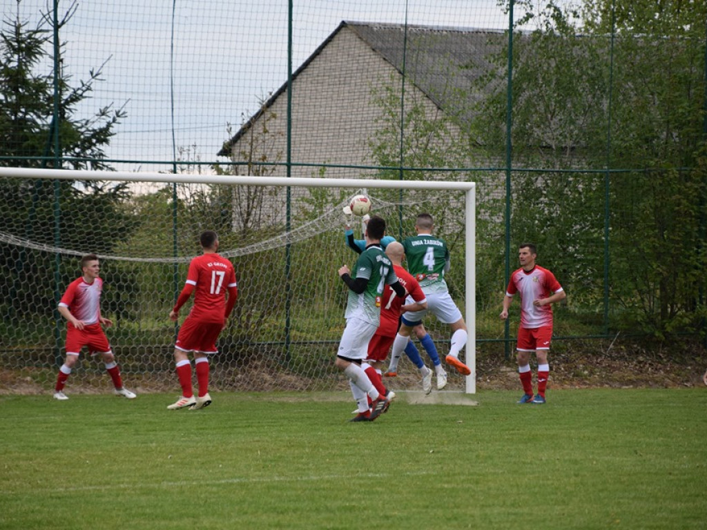 Mecz Unii Żabików z Gromem Kąkolewnica