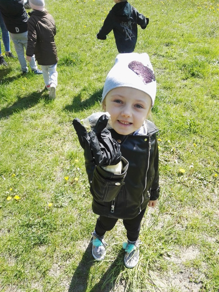 Porządki wokół przedszkola 