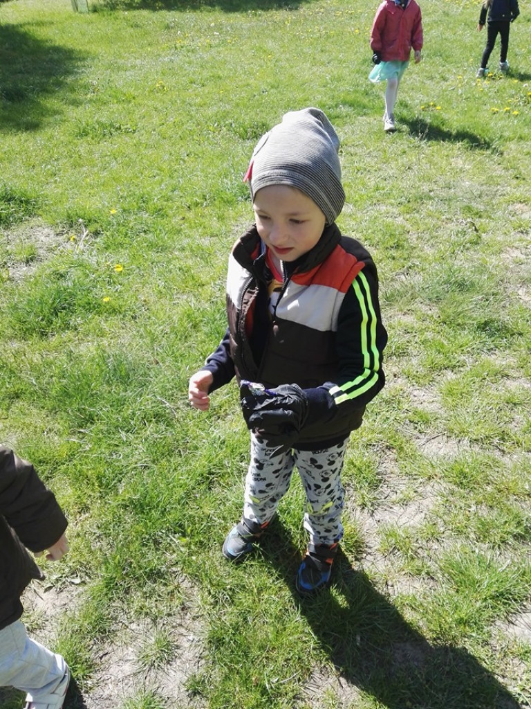 Porządki wokół przedszkola 