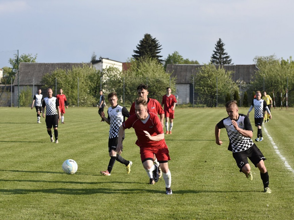 Grom Kąkolewnica zwyciężył 8:1