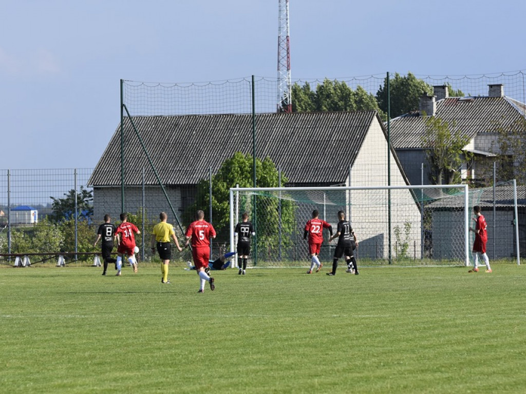 Grom Kąkolewnica zwyciężył 8:1