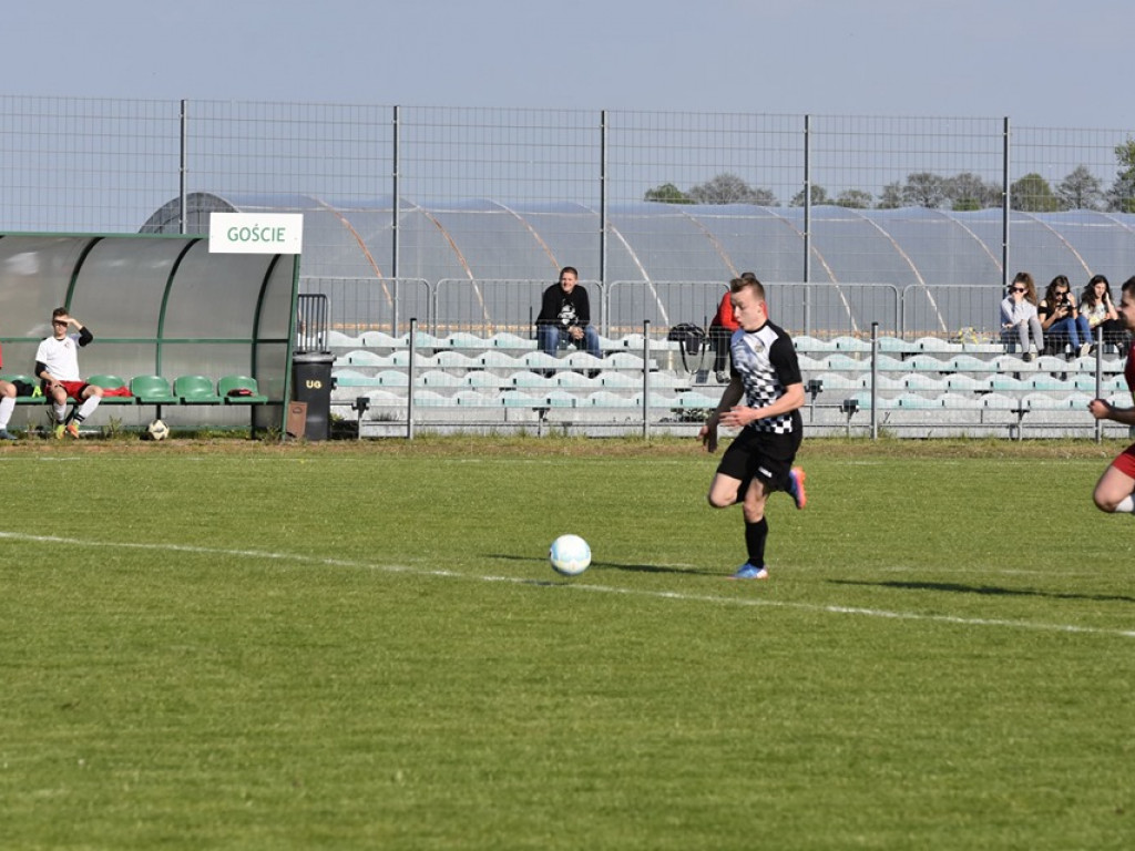 Grom Kąkolewnica zwyciężył 8:1