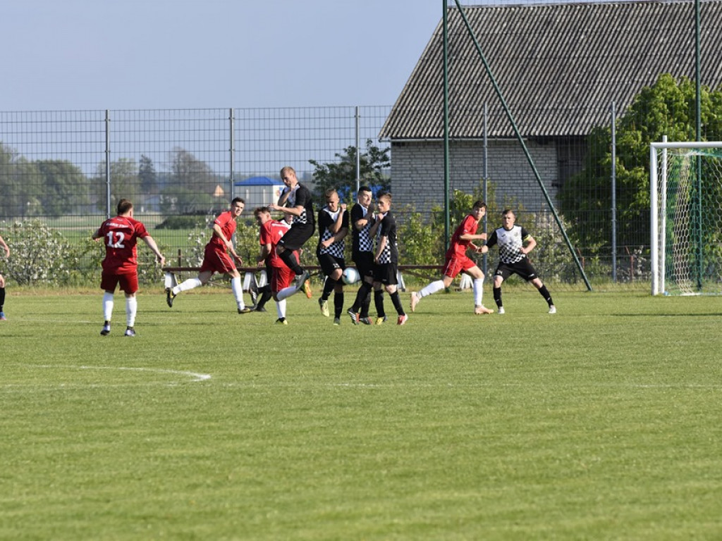 Grom Kąkolewnica zwyciężył 8:1