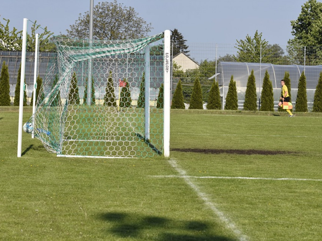 Grom Kąkolewnica zwyciężył 8:1