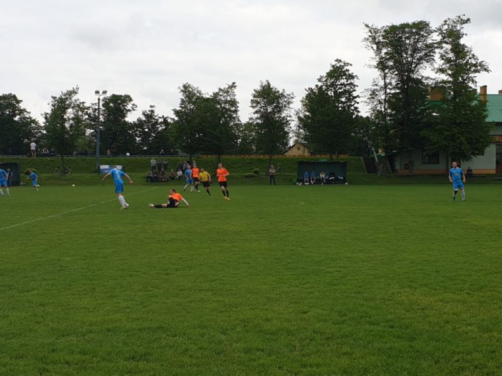 Młodzieżówka Radzyń - LKS Dąbie