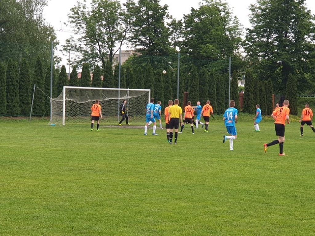 Młodzieżówka Radzyń - LKS Dąbie