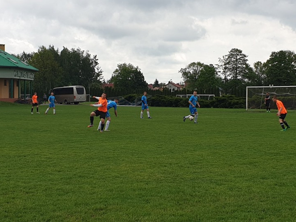 Młodzieżówka Radzyń - LKS Dąbie