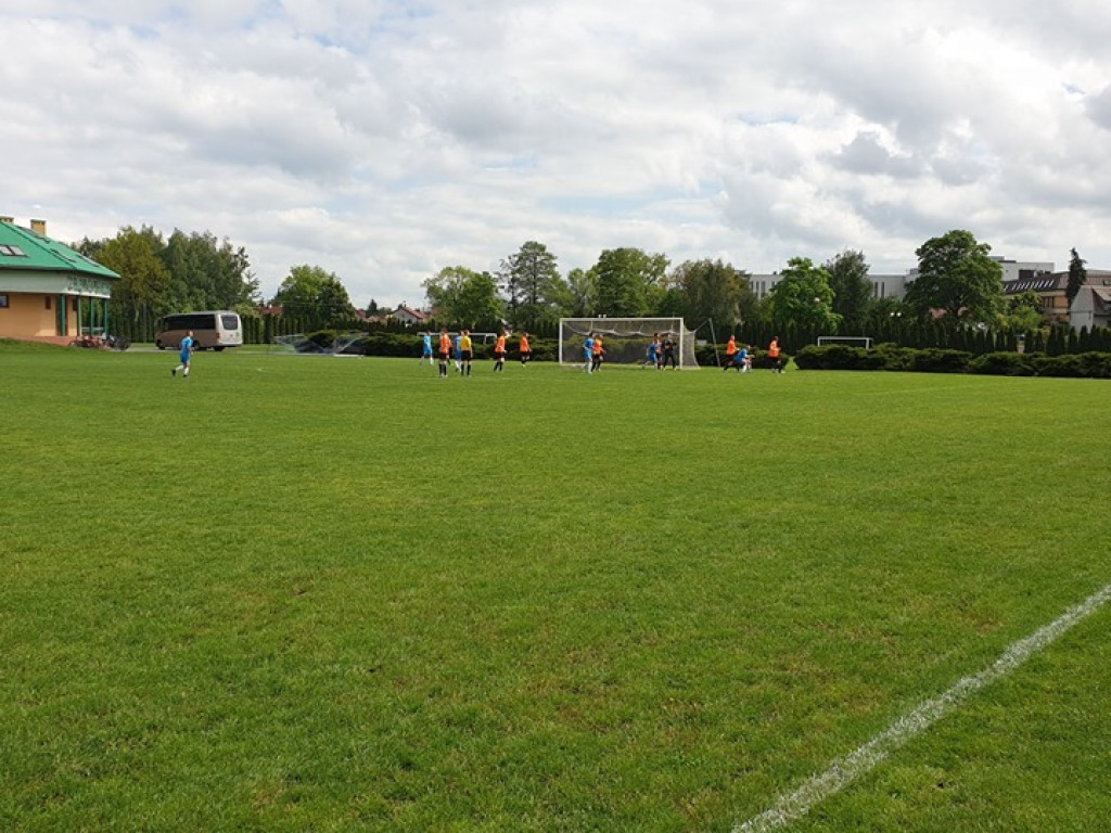 Młodzieżówka Radzyń - LKS Dąbie