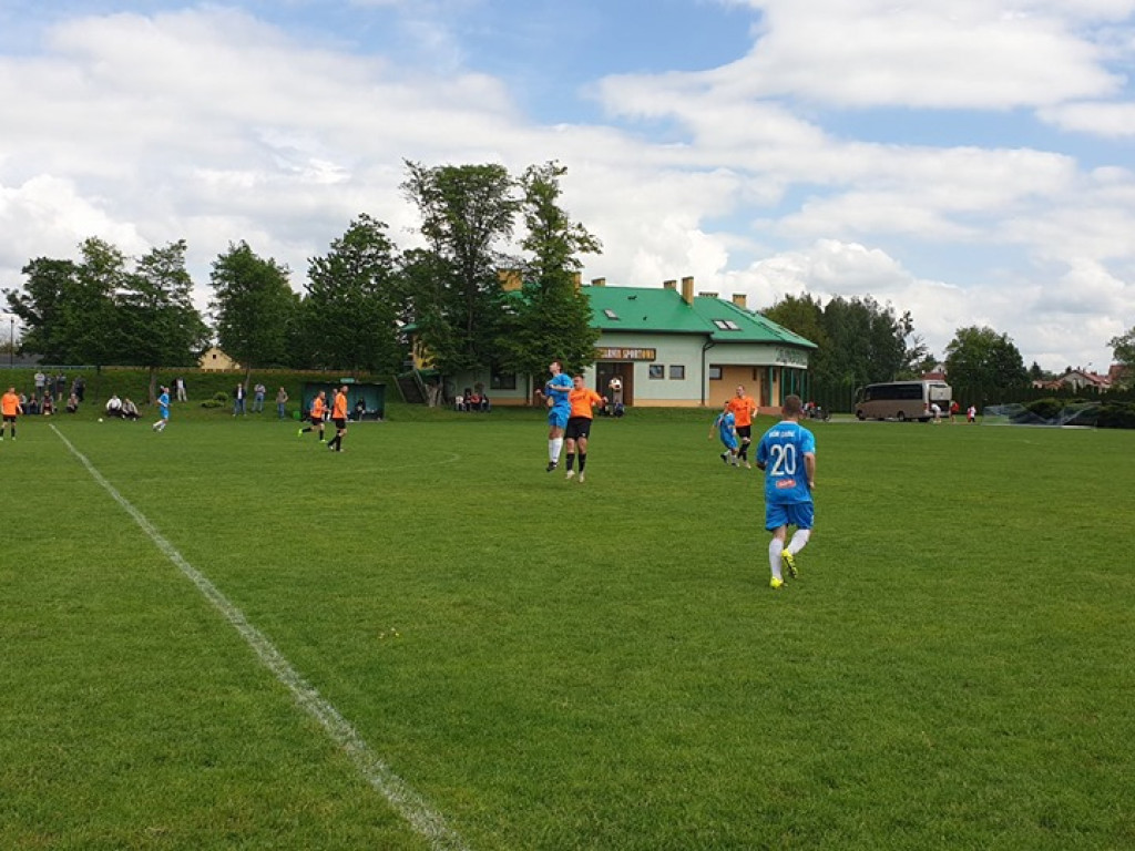 Młodzieżówka Radzyń - LKS Dąbie