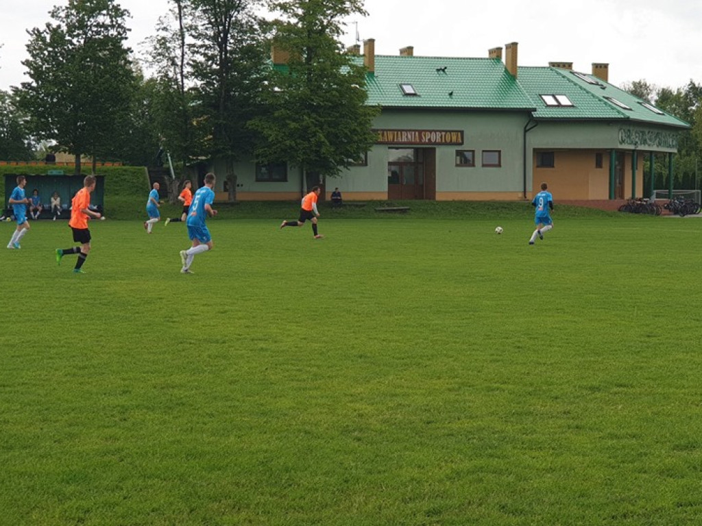 Młodzieżówka Radzyń - LKS Dąbie