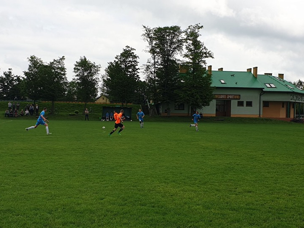 Młodzieżówka Radzyń - LKS Dąbie