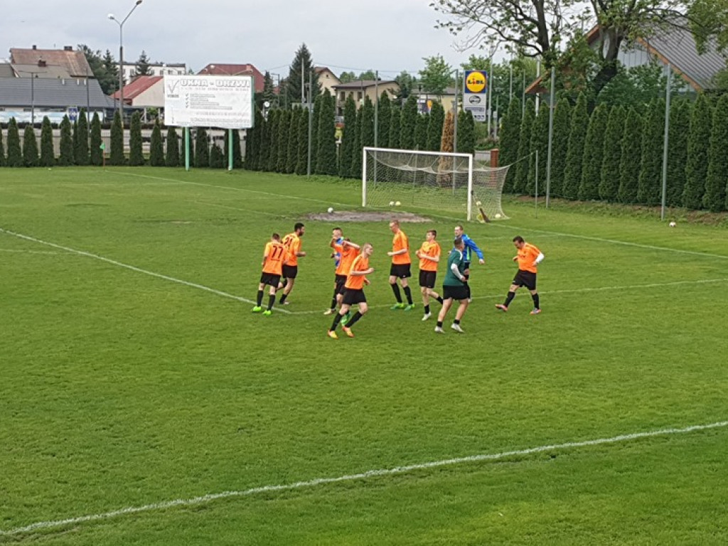 Młodzieżówka Radzyń - LKS Dąbie