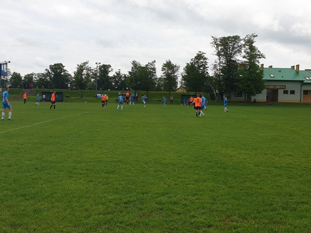 Młodzieżówka Radzyń - LKS Dąbie