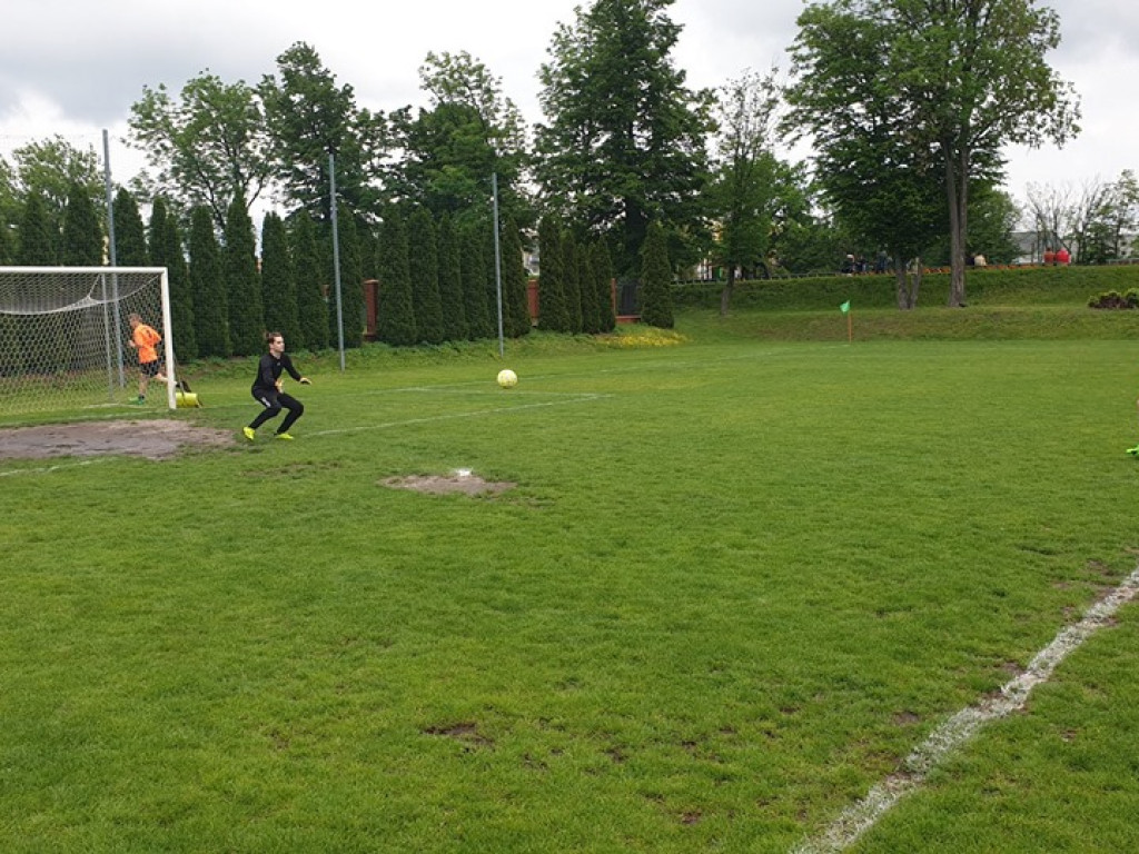 Młodzieżówka Radzyń - LKS Dąbie