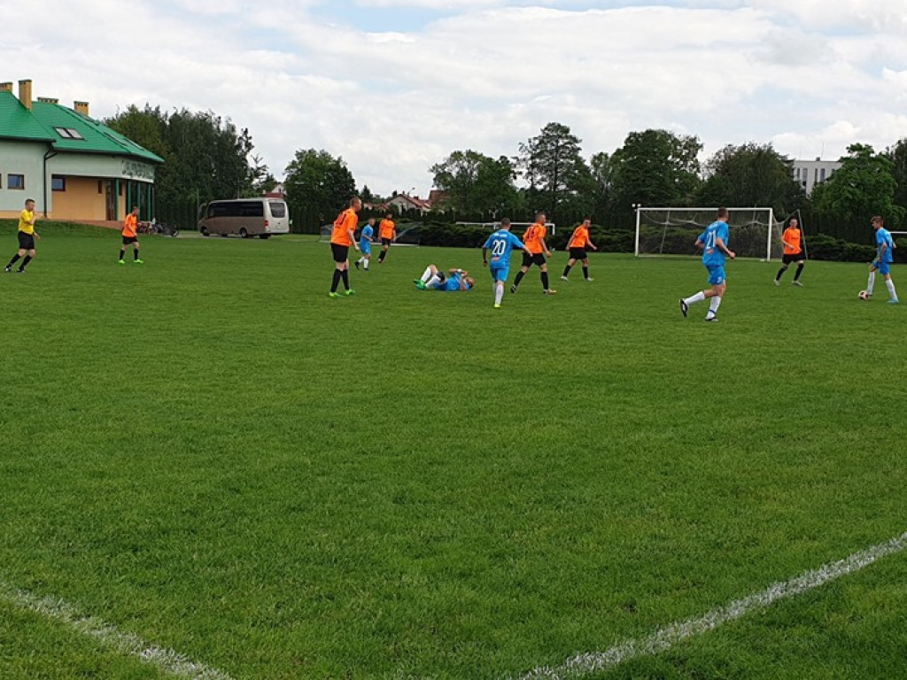 Młodzieżówka Radzyń - LKS Dąbie